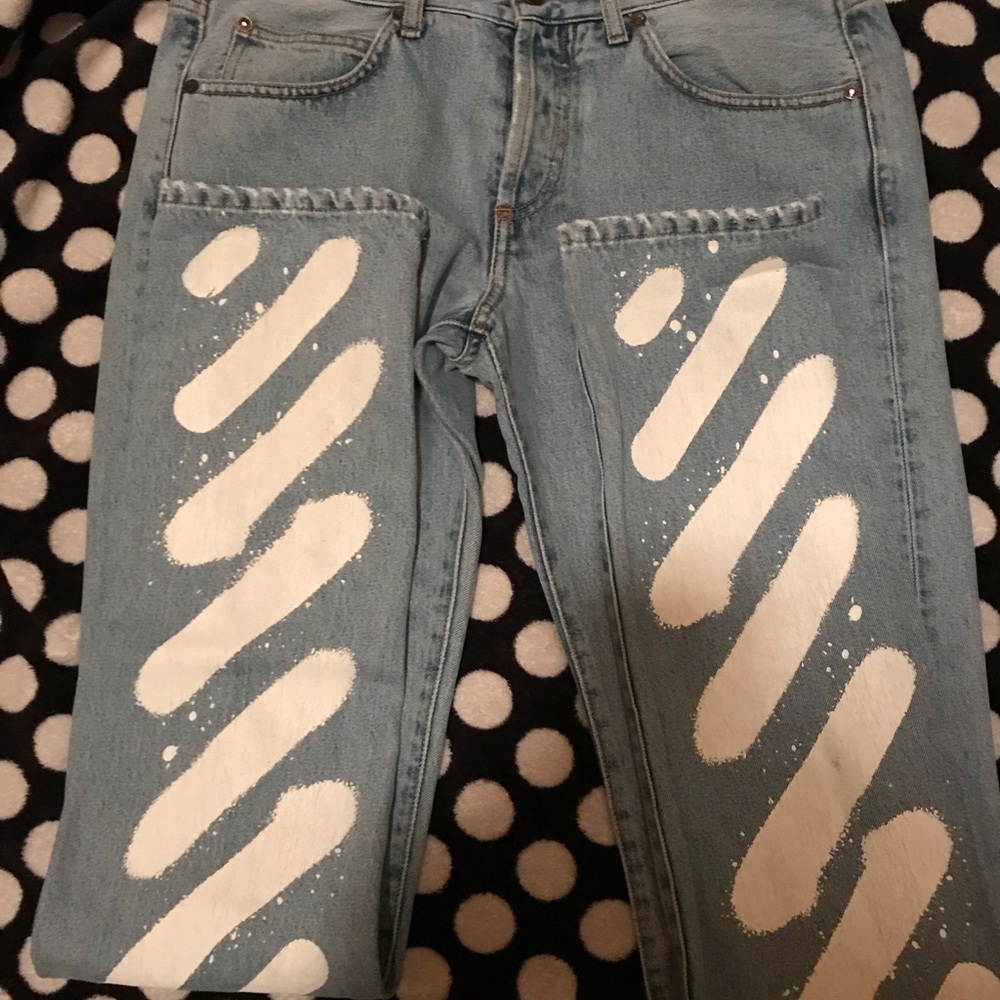 Off White !!Off White!! Men’s jeans